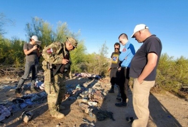 Harry Hughes taking NSM members through desert